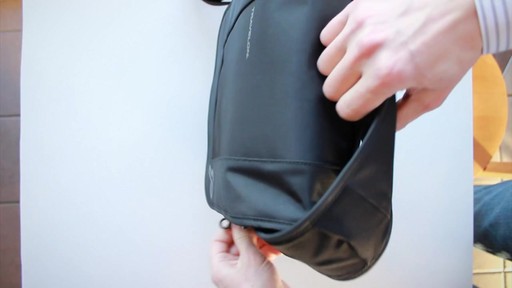 Travelon Anti-Theft Urban N/S Messenger Bag Rundown - image 8 from the video